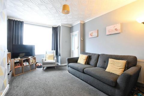 2 bedroom terraced house for sale, Deepdale Grove, Hull