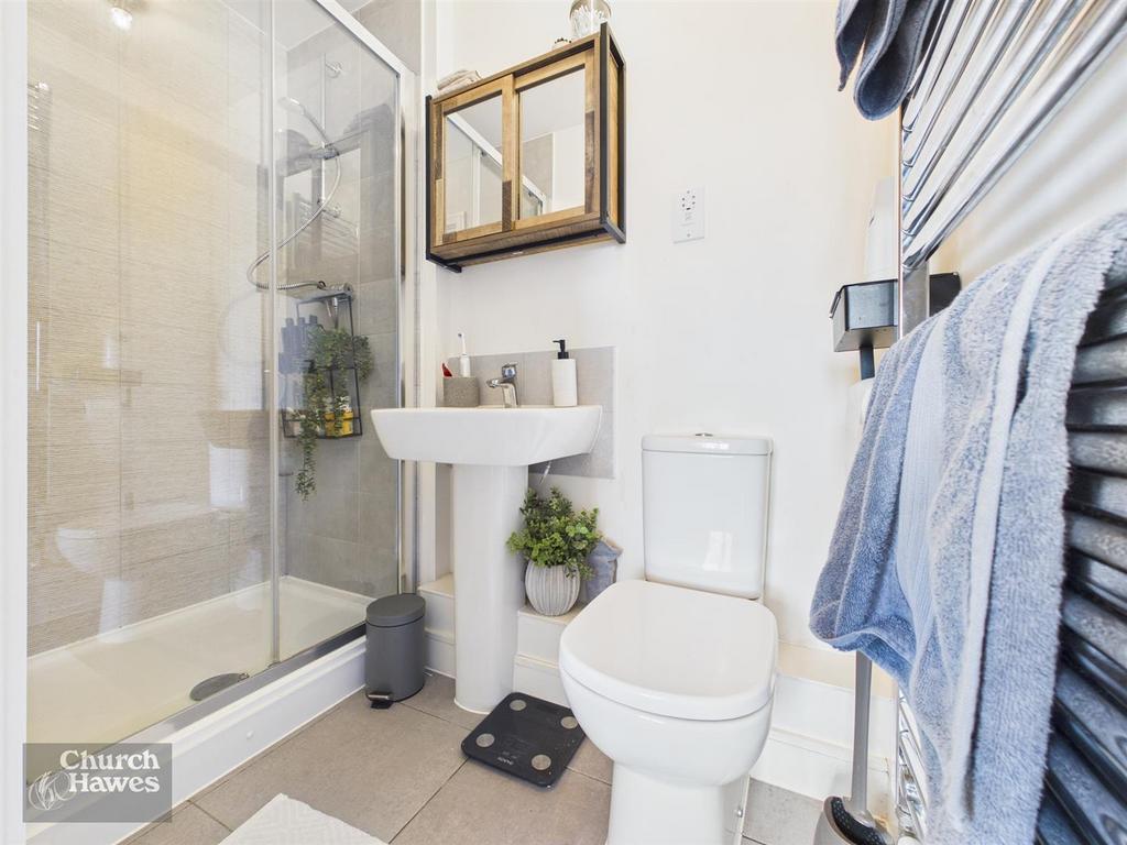 CAM03246 G0-PR0045-STILL002.jpg