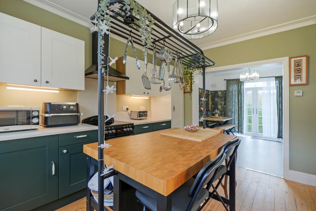 Kitchen Diner