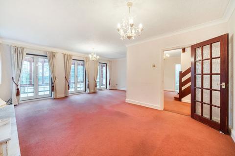 5 bedroom detached house for sale, Warren Lane, Stanmore HA7