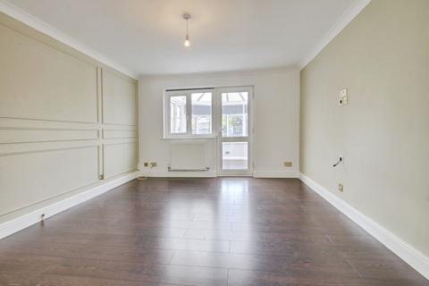 2 bedroom semi-detached house for sale, Horkesley Way, Wickford, SS12