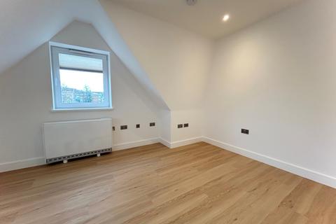 undefined, 5 Manor Road, Wallington SM6