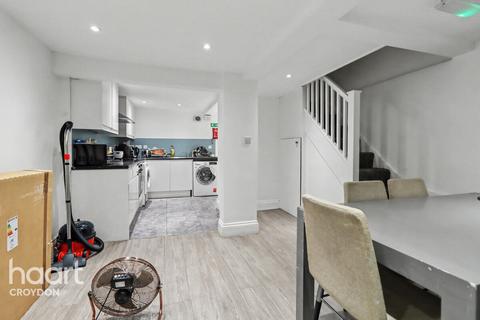 undefined, Sydenham Road, Croydon
