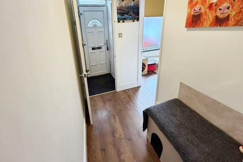 2 bedroom terraced house for sale, Birtles Avenue, Stockport SK5