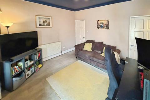 2 bedroom terraced house for sale, Birtles Avenue, Stockport SK5