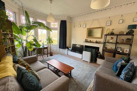 2 bedroom flat to rent, Penylan Road, Cardiff,