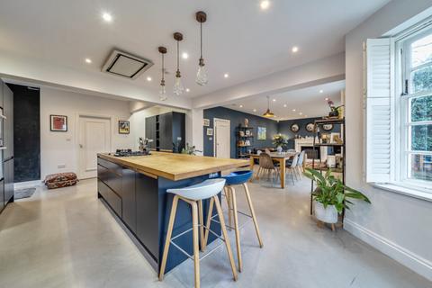 undefined, Edgehill Road, Ealing, W13