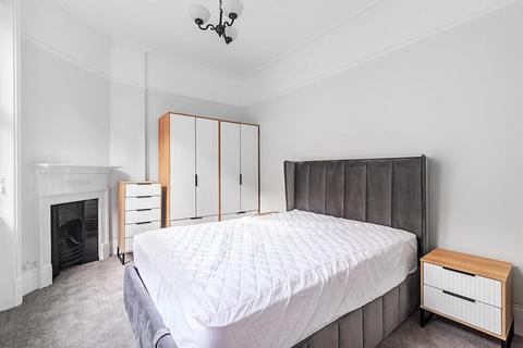 1 bedroom flat to rent, Charing Cross Road, Covent Garden, WC2H
