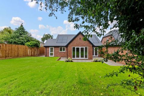undefined, Lyttleton Gate, Studley, Warwickshire, B80