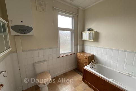 2 bedroom terraced house for sale, Winchester Road, Chingford