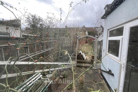 2 bedroom terraced house for sale, Winchester Road, Chingford