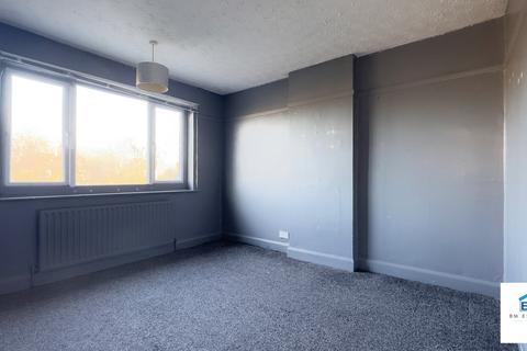3 bedroom semi-detached house for sale, Lynholme Road, Leicester LE2