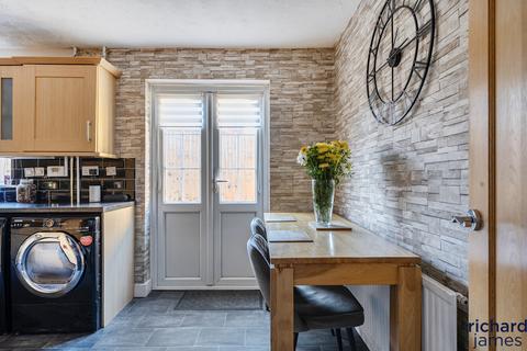 3 bedroom semi-detached house for sale, Mint Close, Woodhall Park, Swindon, SN2