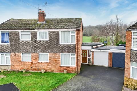 3 bedroom semi-detached house for sale, Meadow Close, Kington, WR7