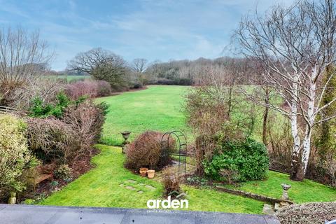 3 bedroom semi-detached house for sale, Meadow Close, Kington, WR7
