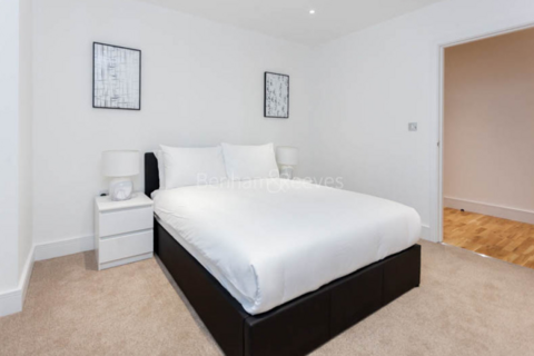 undefined, Leven Road, Cityview Point E14
