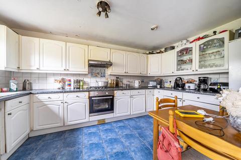 3 bedroom semi-detached house for sale, Ailward Road,  Aylesbury,  HP19