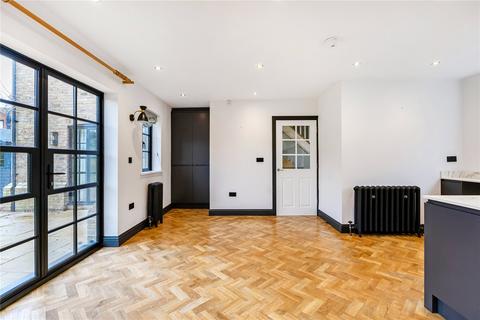 undefined, Meadow View, Redbourn, St. Albans, Hertfordshire, AL3