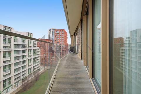 2 bedroom apartment for sale, Luma House, Lewis Cubitt Walk, N1C