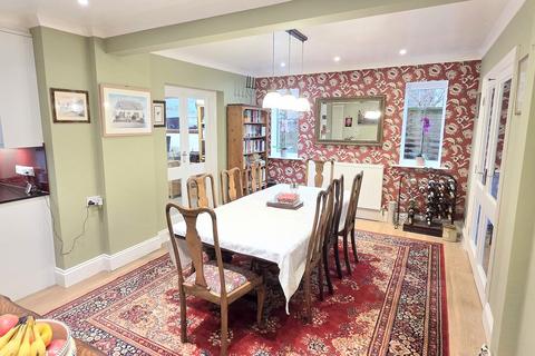 4 bedroom link detached house for sale, Munnion Road, Ardingly, RH17