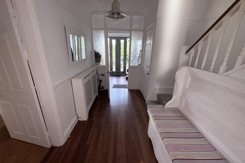 undefined, Meols Parade, Wirral CH47