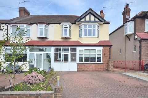 3 bedroom end of terrace house for sale, Eastway, Morden SM4