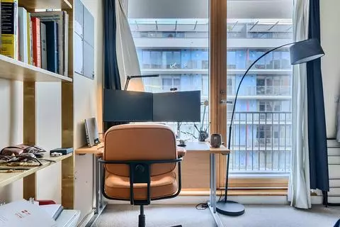 Apartment in Bristol, Canon's Marsh, City Centre - View 2