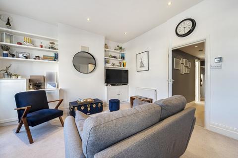 2 bedroom flat for sale, Herne Hill Road, Herne Hill, London, SE24