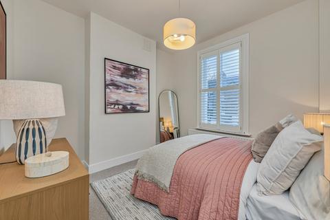 5 bedroom terraced house for sale, Saltoun Road, Brixton, London, SW2