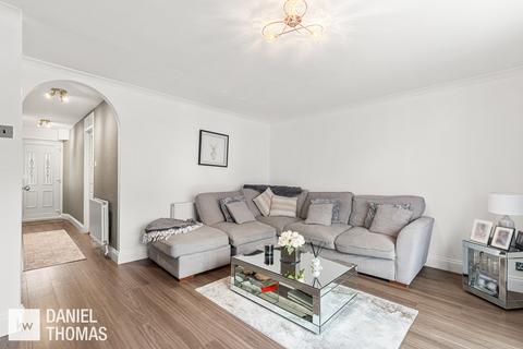 undefined, DANIEL THOMAS | Cross Terrace, Waltham Abbey, EN9 3DQ