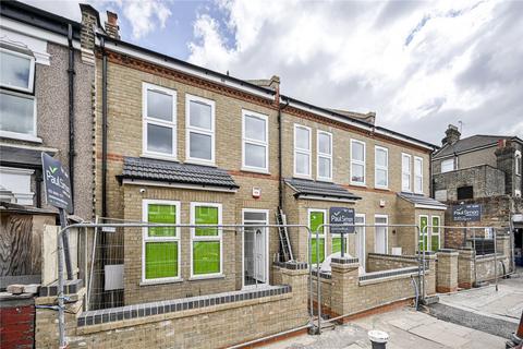 2 bedroom end of terrace house for sale, Grainger Road, Wood Green, London, N22