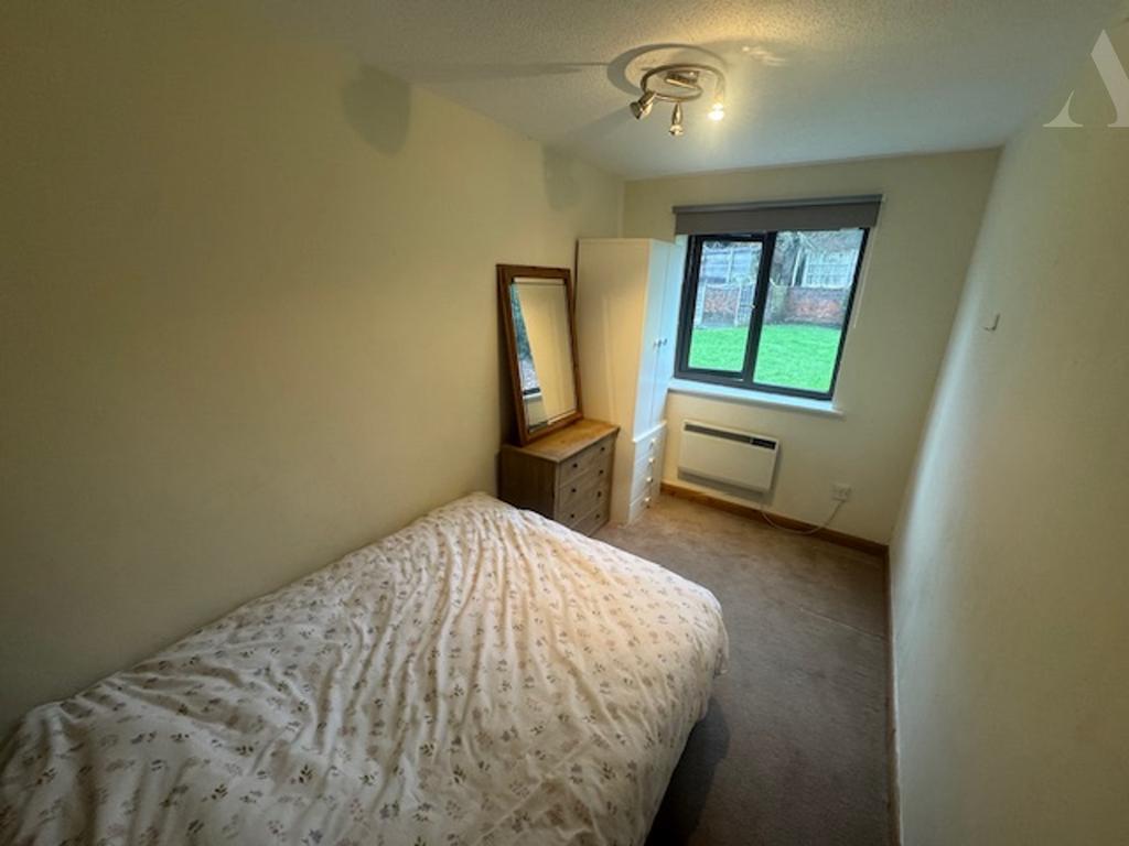 Flat 3 Gilbertstone Court Bedroom 2.jpeg