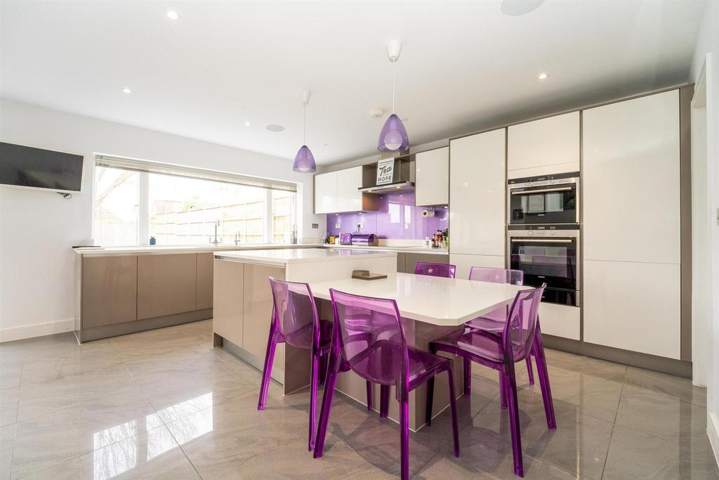 Living Kitchen Diner