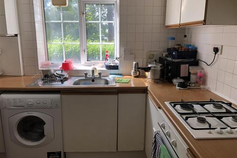 2 bedroom apartment to rent, Falkland Avenue, Finchley, London