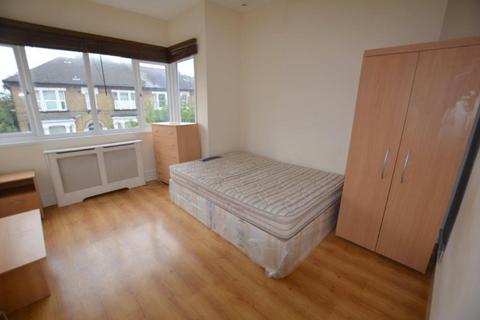 2 bedroom apartment to rent, Falkland Avenue, Finchley, London