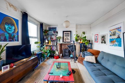 1 bedroom apartment for sale, Evelina Road, Nunhead, London, SE15