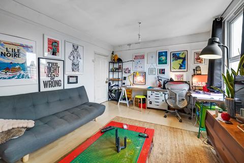 1 bedroom apartment for sale, Evelina Road, Nunhead, London, SE15