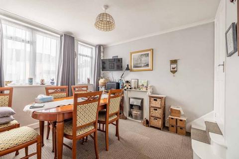 3 bedroom semi-detached house for sale, Lossie Drive, Iver SL0