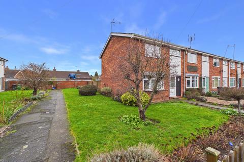 3 bedroom end of terrace house for sale, The Oaklands, Kidderminster DY10