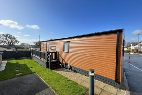 2 bedroom lodge for sale, Preston