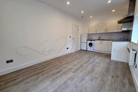 undefined, Northbrook Street, Newbury, RG14