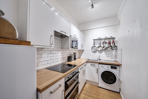 1 bedroom flat for sale, Millbrook Road East, Southampton, Hampshire, SO15