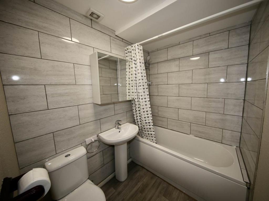 Bathroom Stirling