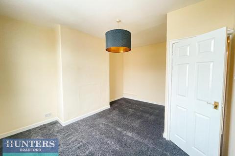 2 bedroom terraced house to rent, Daisy Street, Great Horton, Bradford, West Yorkshire, BD7