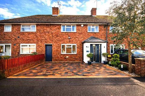 3 bedroom terraced house for sale, Bedfont Close, Bedfont