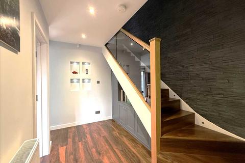 3 bedroom terraced house for sale, Bedfont Close, Bedfont