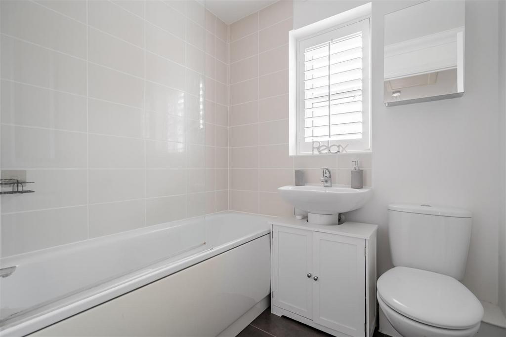 For Sale by Aspire Residential - Malthouse Way