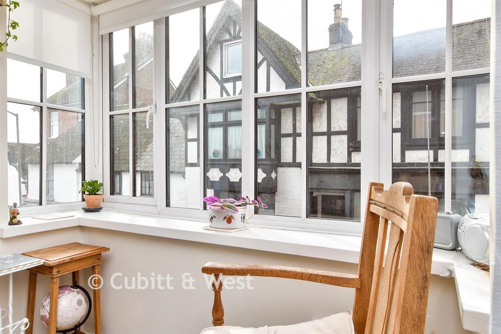 Internal Lifestyle Photograph