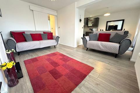 undefined, Hereford Lawns, Swindon, SN3 1LB