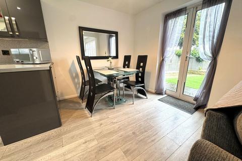 undefined, Hereford Lawns, Swindon, SN3 1LB